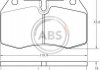 Купити Гальмівні колодки пер. BMW 5(E39)/7(E38) 96-04 (brembo) BMW E31, E38 A.B.S. 36958 (фото1) підбір по VIN коду, ціна 818 грн.