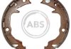 Купить Тормозные колодки барабанные Mitsubishi ASX, Outlander, Lancer, Dodge Avenger, Jeep Compass, Patriot, Dodge Caliber, Mitsubishi Galant, Citroen C4 A.B.S. 40886 (фото1) подбор по VIN коду, цена 766 грн.