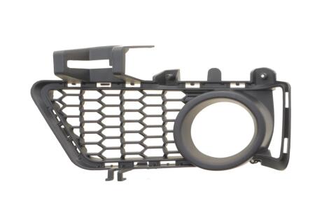 Вставка бампера под противотуманную фару правая BMW 3 F30/F31 11-15 (M-Technic) AUTOTECHTEILE 703 5170