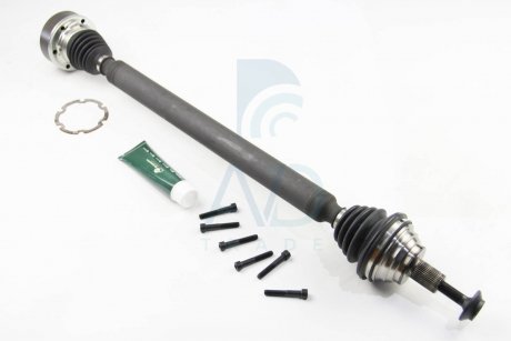 Купити Піввісь Passat/Superb/Touran 08- 1.6TDi (36z/820mm) Пр. Volkswagen Passat, Skoda Superb, Volkswagen Touran, Golf, Seat Leon, Skoda Octavia, Yeti, Audi A3 BGA ds8101r (фото1) підбір по VIN коду, ціна 3371 грн.