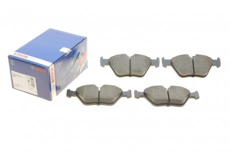 Комплект тормозных колодок из 4 шт. дисков BMW E34, E23, E32 BOSCH 0986424485