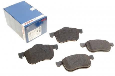 Комплект тормозных колодок из 4 шт. дисков Volvo XC90, V70 BOSCH 0986424540