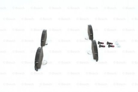 Комплект тормозных колодок из 4 шт. дисков Toyota Carina, Avensis BOSCH 0986424799