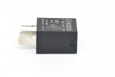 Реле генератора (12V) Renault Clio 98- BOSCH 0 986 AH0 304