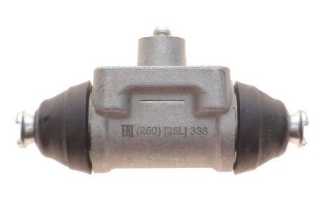 Цилиндр тормозной (задний) VW Polo V 1.6 10- (d=19mm) BOSCH f026002089