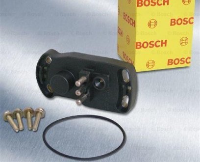 Купити Ремкомплект jetronic Mercedes W124, S124, W116, W126, C124, C207, C238, C126, G-Class, Lancia Thema BOSCH f026T03021 (фото1) підбір по VIN коду, ціна 9843 грн.