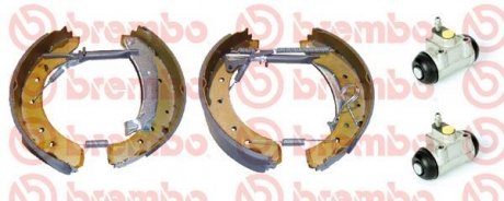 Купить Барабанный тормозной механизм Peugeot Boxer, Fiat Ducato, Citroen Jumper BREMBO k23 036 (фото1) подбор по VIN коду, цена 10885 грн.