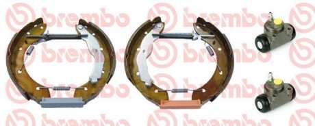 Купить Барабанный тормозной механизм Renault Laguna, Megane, Scenic BREMBO k68 060 (фото1) подбор по VIN коду, цена 6296 грн.