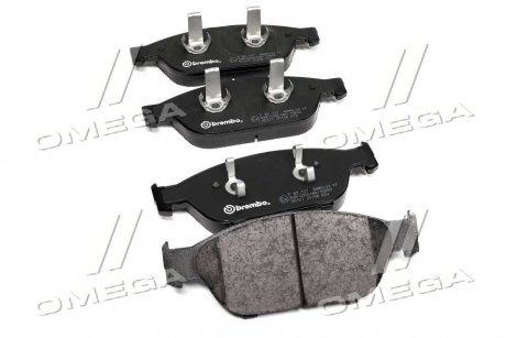 Комплект тормозных колодок из 4 шт. дисков Mercedes A124, A207, A238 BREMBO p85127