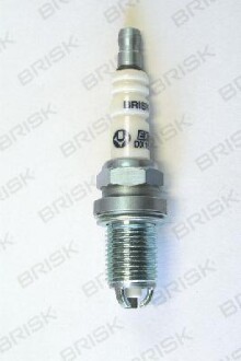 Купить Свеча зажигания EXTRA Audi 100, 80, Volkswagen Golf, Audi A8, Volkswagen Passat, Vento, Seat Toledo, Audi A4, A6, Volkswagen Sharan, Skoda Octavia BRISK dx15ltc-1 (фото1) подбор по VIN коду, цена 145 грн.