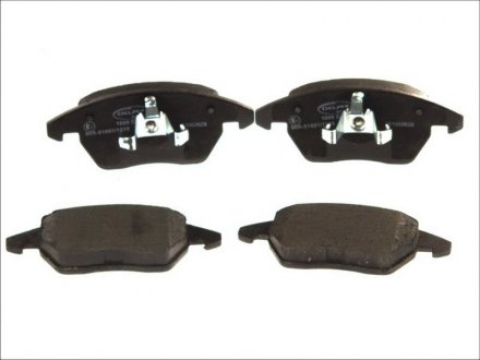 Комплект гальмівних колодок з 4 шт. дисків Citroen C4, DS4, DS5, Peugeot 5008, 3008 Delphi lp1898