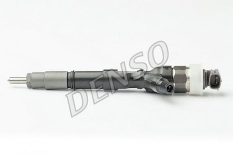 Купить Форсунка топливная Toyota Land Cruiser DENSO dcri107730 (фото1) подбор по VIN коду, цена 12943 грн.