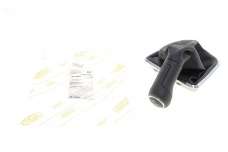 Купить Ручка КПП с пыльником черный 5 ступ VW Polo (09-14) Volkswagen Jetta, Polo DPA 77111635202 (фото1) подбор по VIN коду, цена 473 грн.