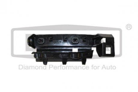 Направляюча бампера права Audi A6 (11-14) DPA 88071815002