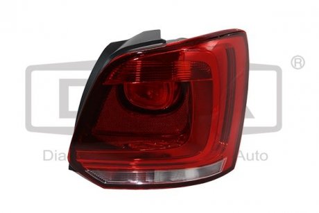 Купить Фонарь правый VW Polo (10-) Volkswagen Polo DPA 99451181802 (фото1) подбор по VIN коду, цена 1382 грн.