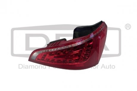 Купить Фонарь правый LED Audi Q5 (08-) Audi Q5 DPA 99451790702 (фото1) подбор по VIN коду, цена 6337 грн.