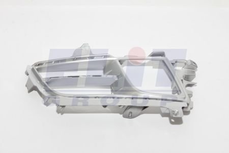 Купить Решетка радиатора Mazda 6 ELIT kh3452 996 (фото1) подбор по VIN коду, цена 505 грн.