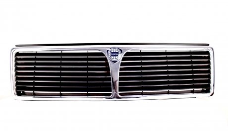 Решітка радіатора LANCIA Thema 84-94 Fiat/Alfa/Lancia 82455300
