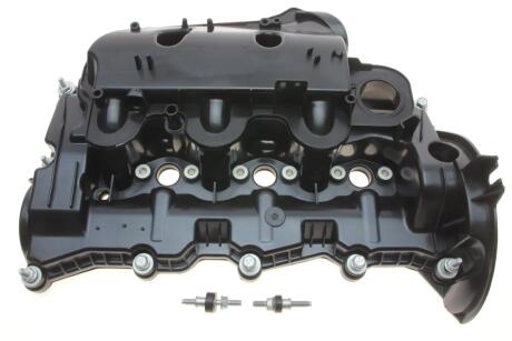 Крышка клапанов Land Rover Discovery/Range Rover/Peugeot 407 3.0HDi/TD 09- GAZO gz-e1015
