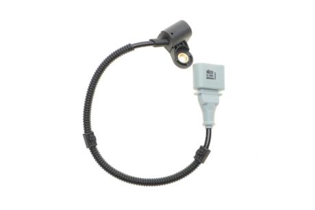 VW Датчик оборотов двигателя Audi A3,4,5,6,Q5,Seat,Skoda fabia,Octavia,Amarok,Caddy III,Crafter,Golf V,VI,Passat,Polo,T5 HITACHI 131888