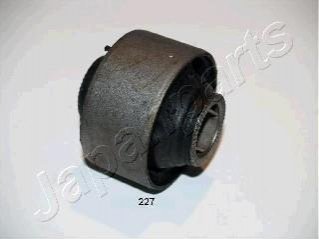 TOYOTA С/б переднього важеля Avensis 97- Toyota Avensis JAPANPARTS ru-227