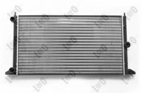 Радиатор охлаждения Volkswagen Golf, Jetta, Scirocco LORO 0530170016