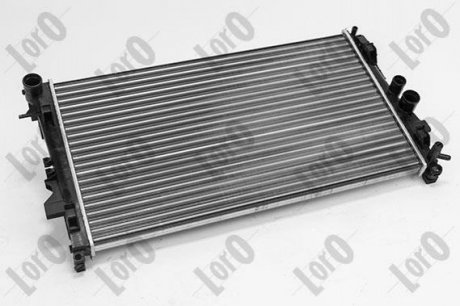 Радиатор охлаждения двигателя Vito/Viano W639 2.2CDI 03>08 (МКП) Mercedes Vito LORO 054-017-0004