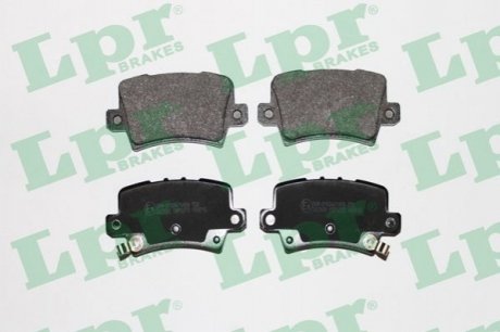 Купить Комплект тормозных колодок из 4 шт. дисков Honda Civic LPR 05P1273 (фото1) подбор по VIN коду, цена 684 грн.