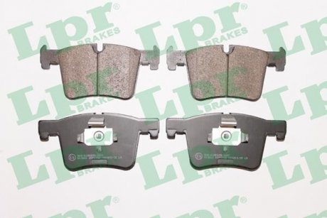 Купить Тормозные колодки BMW F20, X3, F30, F32, F31, F22, F33, F21, F34, F36, X4 LPR 05P1732 (фото1) подбор по VIN коду, цена 1267 грн.