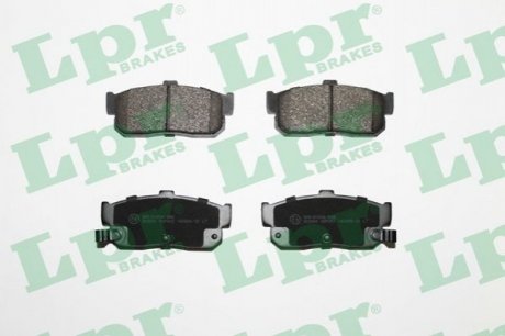 Комплект тормозных колодок из 4 шт. дисков Nissan Sunny, Primera, Maxima, Almera LPR 05P602