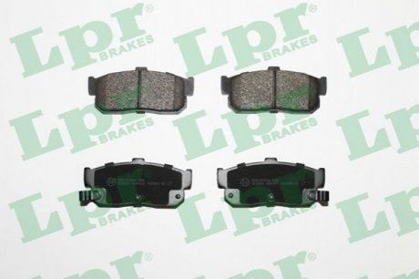 Комплект тормозных колодок из 4 шт. дисков Nissan Sunny, Primera, Maxima, Almera, Infiniti G, I, Nissan Bluebird LPR 05P602