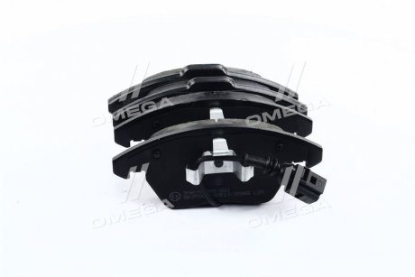 Купить Комплект тормозных колодок из 4 шт. дисков Volkswagen Passat, Seat Ibiza, Leon, Volkswagen Touran, Caddy, Golf, Skoda Octavia, Superb, Volkswagen Jetta, Skoda Roomster, Audi A3 LPR 05P866 (фото1) подбор по VIN коду, цена 883 грн.