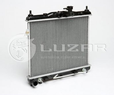 Купить Радиатор охлаждения (алюм) Getz 1.1/1.3/1.4/1.6 (02-) АКПП Hyundai Getz LUZAR lrc hugz02235 (фото1) подбор по VIN коду, цена 2311 грн.