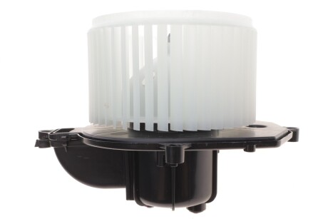 Моторчик печки Citroen Berlingo/Peugeot Partner 08- MAHLE / KNECHT ab 336 000s