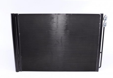 Радиатор кондиционера BMW 5 (F10/F11)/6 (F12/F13) 11-18 MAHLE / KNECHT ac 567 000s