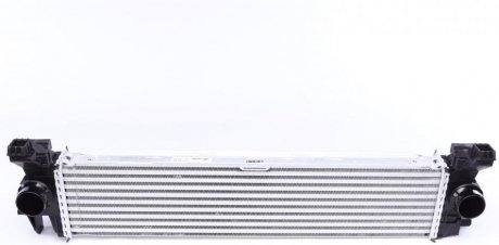 Радиатор интеркулера MB Vito CDI 14- Mercedes Vito MAHLE / KNECHT ci 153 000p
