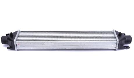 Радіатор інтеркулера Fiat Doblo 1.4/1.3D 10- Fiat Bravo, Alfa Romeo Mito, Fiat Doblo, Grande Punto, Lancia Delta, Fiat Punto, Alfa Romeo Giulietta MAHLE / KNECHT ci 427 000s