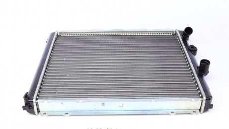 Радиатор охлаждения Renault Kangoo 1.9D (47/48kW) 97- (+AC) Renault Kangoo MAHLE / KNECHT cr 1502 000s