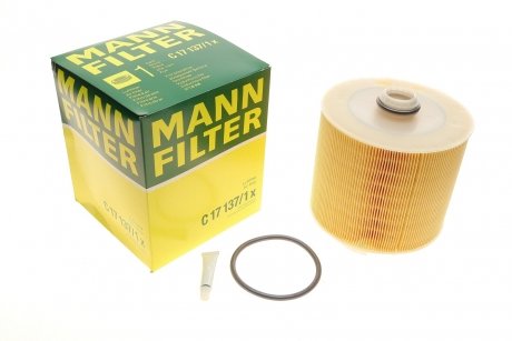 Купить Фильтр забора воздуха Audi A6 MANN c 17137/1X (фото1) подбор по VIN коду, цена 810 грн.