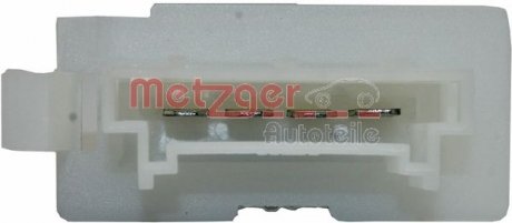 Резистор вентилятора печки, постоянный Mercedes W169, W245 METZGER 0917336