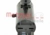 Купити Насос омивача Mazda 323 METZGER 2220090 (фото1) підбір по VIN коду, ціна 778 грн.