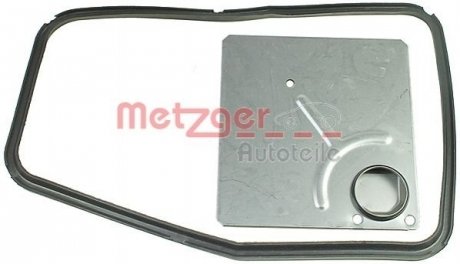 Купить Фильтр АКПП BMW E34, E23, E32, E31 METZGER 8020047 (фото1) подбор по VIN коду, цена 543 грн.