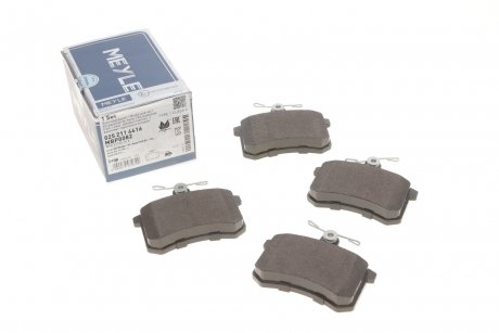 Комплект гальмівних колодок з 4 шт. дисків Audi 80, 100, A8, A6, A4, Chery Eastar MEYLE 025 211 4416
