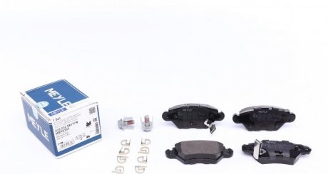 Комплект гальмівних колодок з 4 шт. дисків Opel Astra, Zafira, Corsa, Combo MEYLE 025 232 5817/W