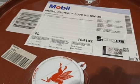 Масла моторные Super 3000 XE 5W-30. 60 lt (60 л) MOBIL 154142