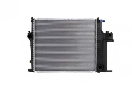 Радиатор BMW E34 NISSENS 60743A (фото1)