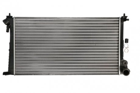 Радиатор системы охлаждения Peugeot 306 NISSENS 61315