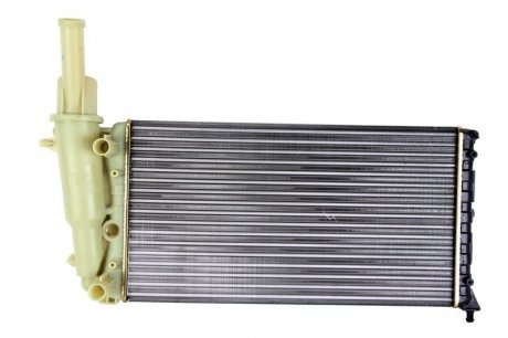 Купить Радиатор охлаждения Fiat Punto NISSENS 61858 (фото1) подбор по VIN коду, цена 2024 грн.