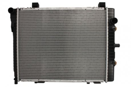 Купить Радиатор охлаждения Mercedes W202, CLK-Class, S202 NISSENS 62712A (фото1) подбор по VIN коду, цена 5512 грн.