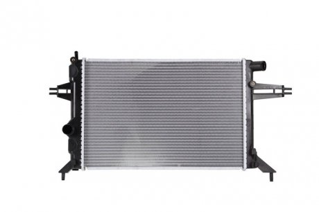 Купить Радиатор охлаждения Opel Astra, Zafira NISSENS 63005A (фото1) подбор по VIN коду, цена 2294 грн.